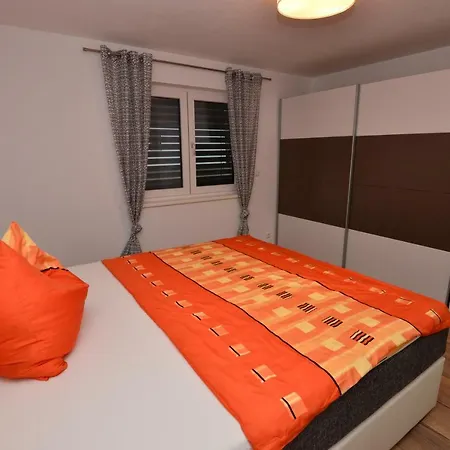 Ferienwohnung Widmann Apartment